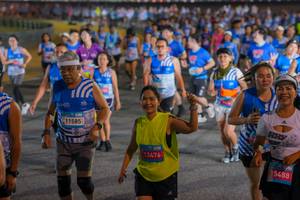 BIB: 11585, 13476, 15488
                            <button type="button" onclick="openModal(23099141)" class="btn btn-primary btn-sm float-right btn-popup" data-toggle="modal" data-target=".modal-high-quality">
                        <i class="fas fa-shopping-cart"></i> Add to Cart
                    </button>
                                            <button type="button" onclick="isThisMe(23099141, true)" class="btn btn-success btn-sm float-right btn-popup btn-isme hidden" data-toggle="tooltip" data-placement="bottom" title="นี่คือรูปของคุณใช่ไหม คลิกที่นี่เพื่อเอาเข้าอัลบั้ม">
                        <i class="fas fa-plus"></i> Add to album
                    </button>
                    <button type="button" onclick="isThisMe(23099141, false)" class="btn btn-warning btn-sm float-right btn-popup btn-isnotme hidden">
                        <i class="fas fa-ban"></i> Remove from album
                    </button>